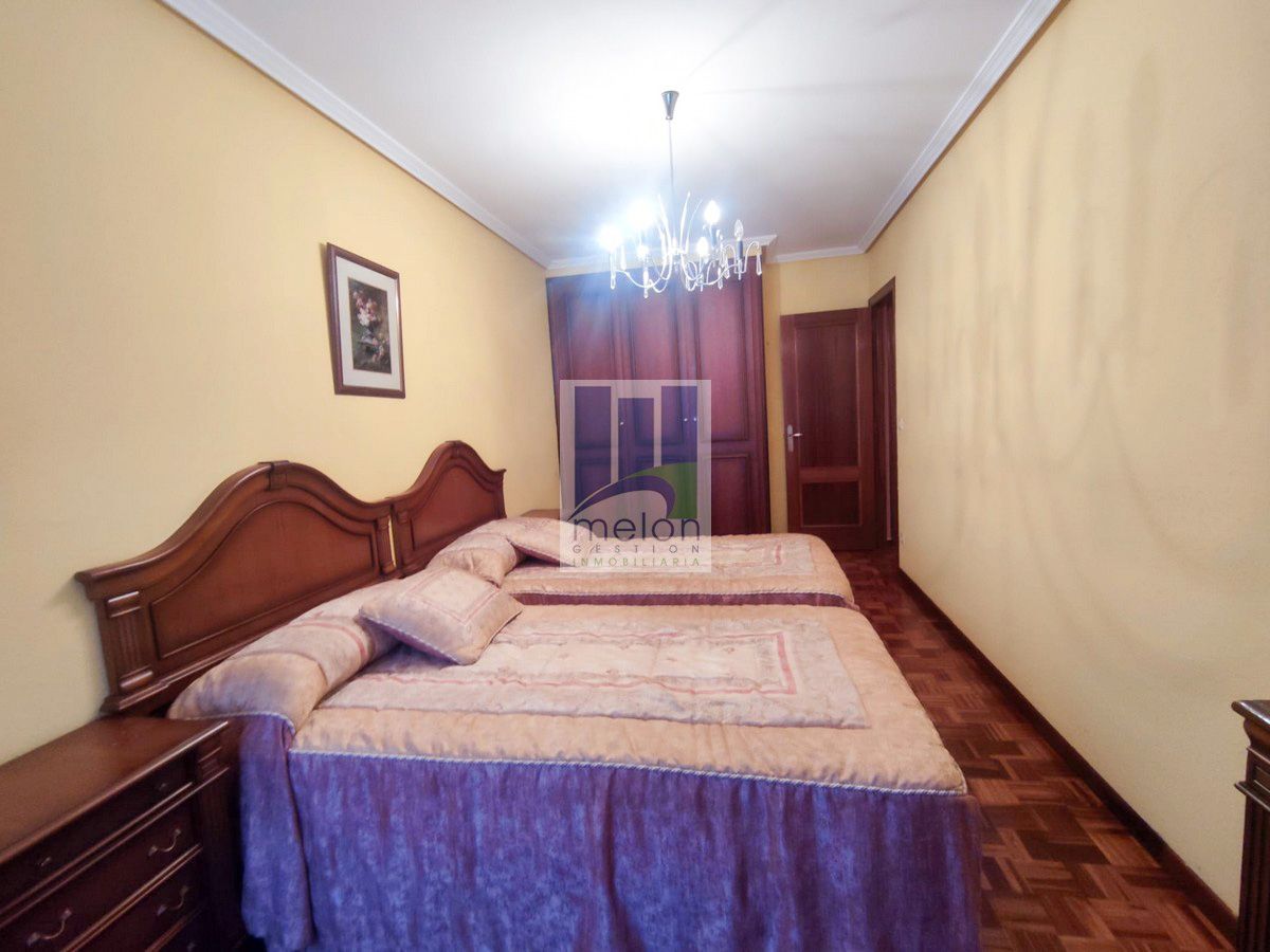 Bedroom of Flat for sale in Burgos Capital  with Storage room