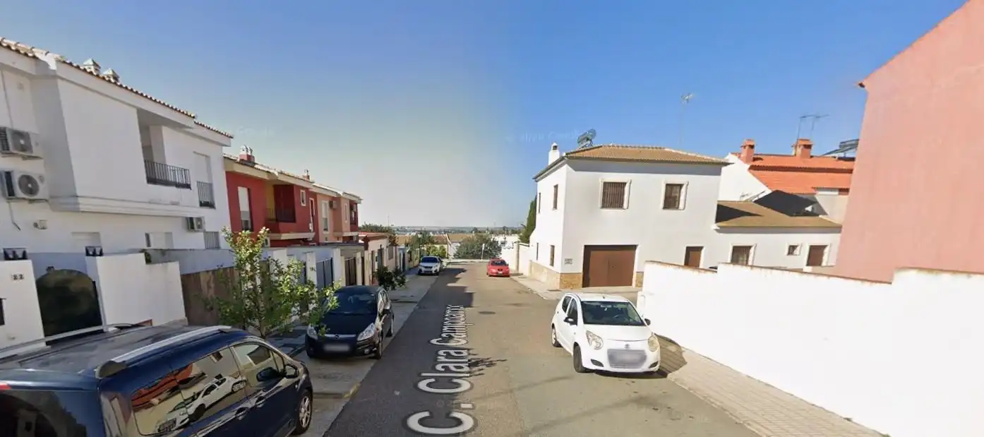 Casa con jardín en venta en CLARA CAMPOAMOR