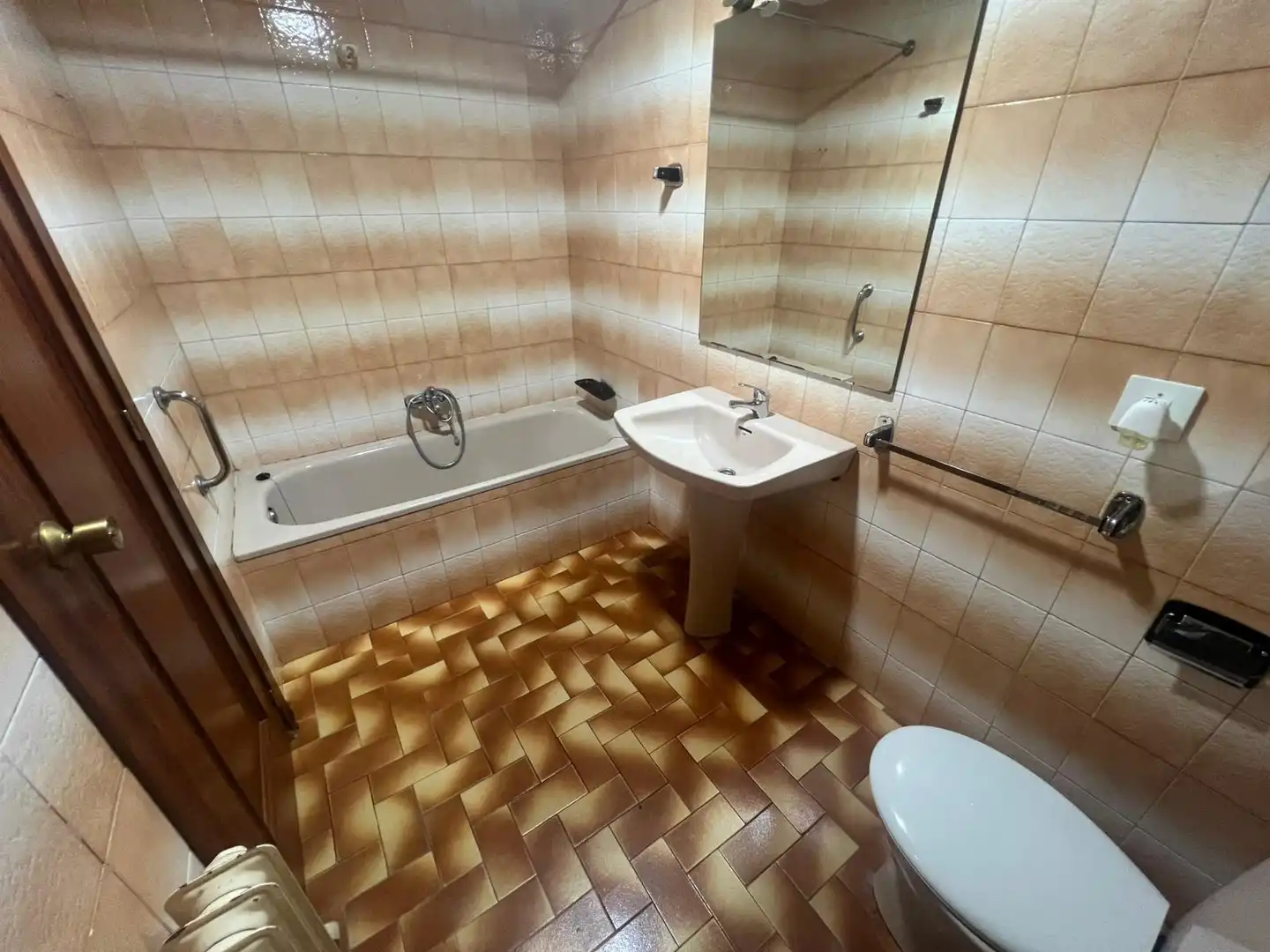 Badezimmer von Wohnungen zum Verkauf in Ciudad Real mit Heizung und Balkon