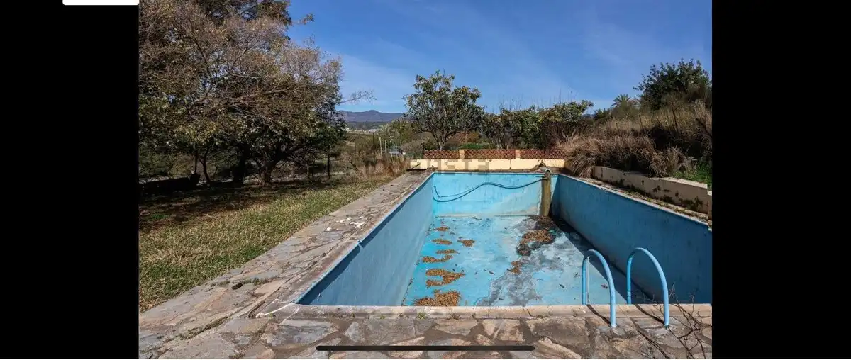 Piscina de Finca rústica en venta en Estepona con Jardín privado