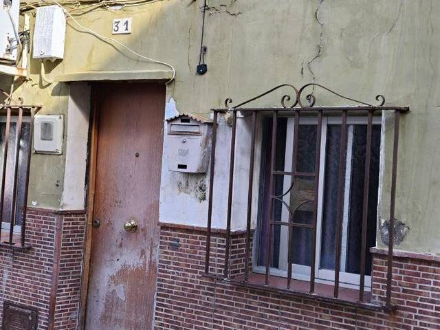 Casa-chalet en Venta en Calle Azucenas , 31 en Taraguilla- Estación