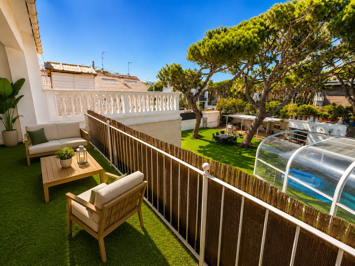 Terrace of Houses for rent in Castelldefels