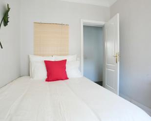 Bedroom of Flat to share in  Madrid Capital  with Heating, Furnished and Washing machine