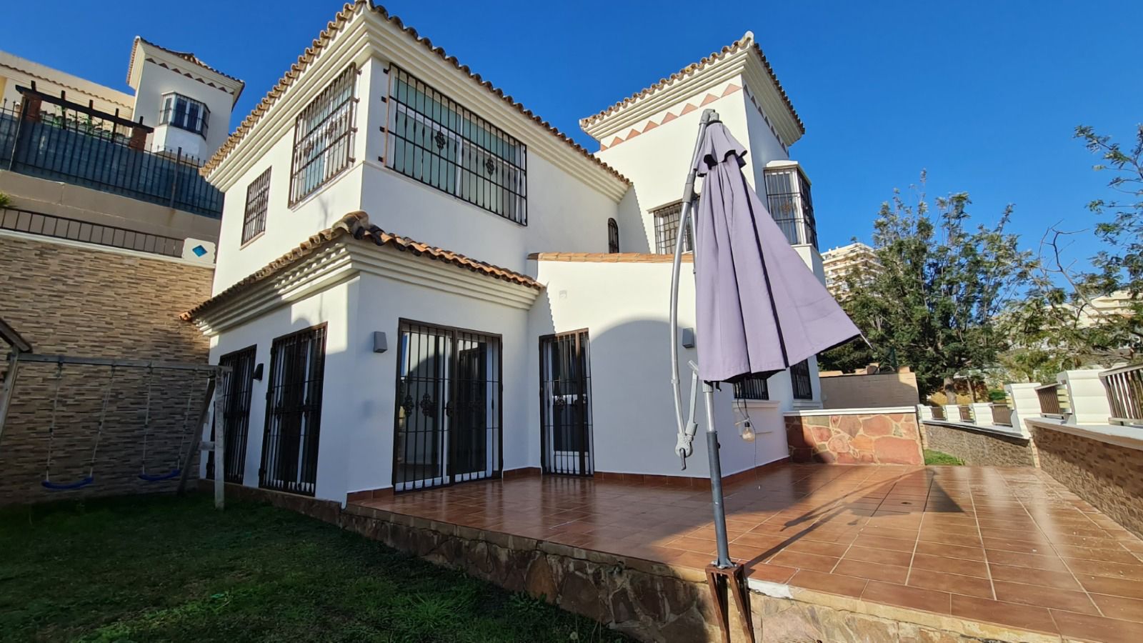 Casa o xalet en venda a Calle Camelia, Cortijo Torrequebrada