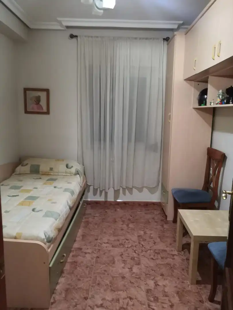 Habitación de Piso en venta en Martos con Amueblado y Balcón
