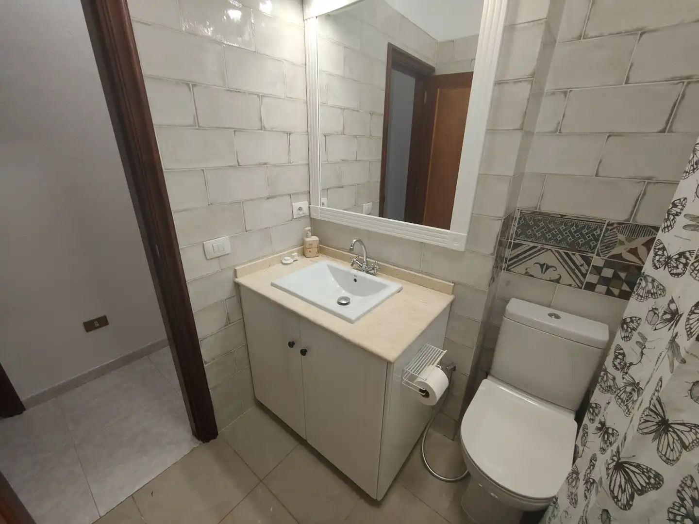Bathroom of Flat for sale in San Cristóbal de la Laguna  with Storage room and Oven