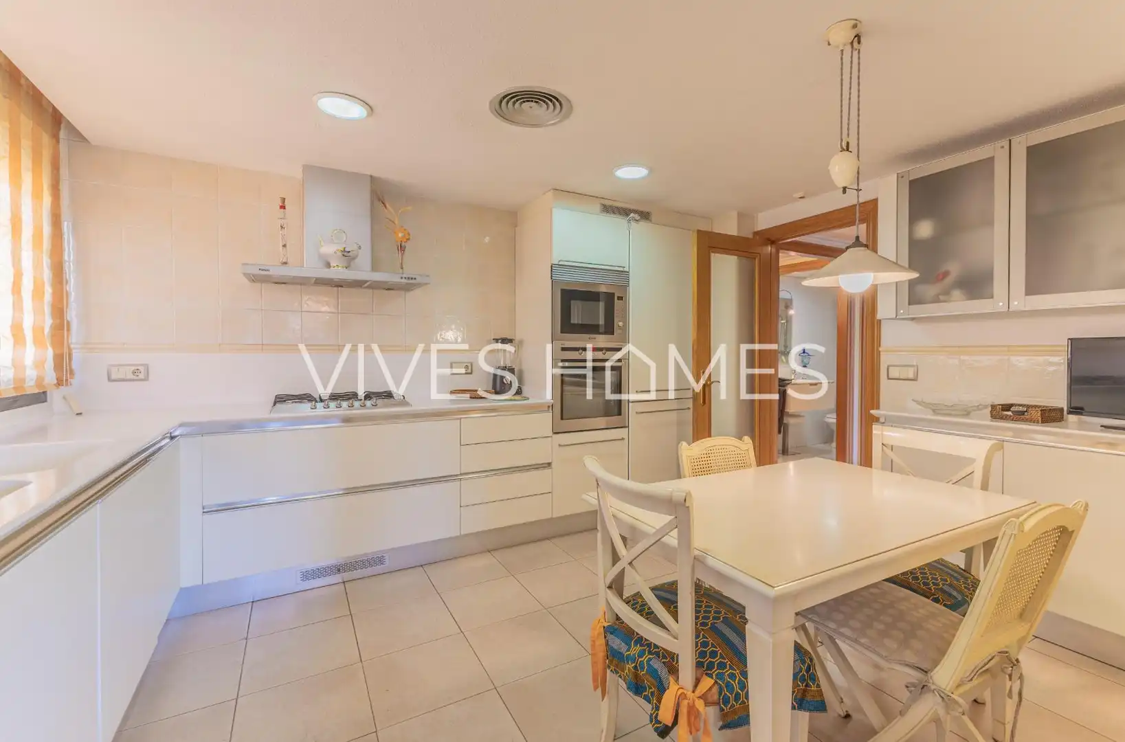 Küche von Maisonette zum Verkauf in Arenys de Mar mit Klimaanlage, Heizung und Parkett