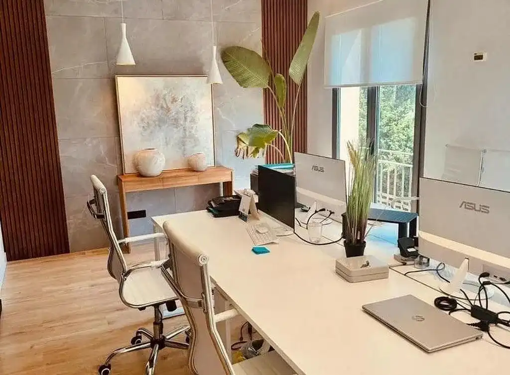 Oficina en venta en Marbella con Calefacción y Terraza
