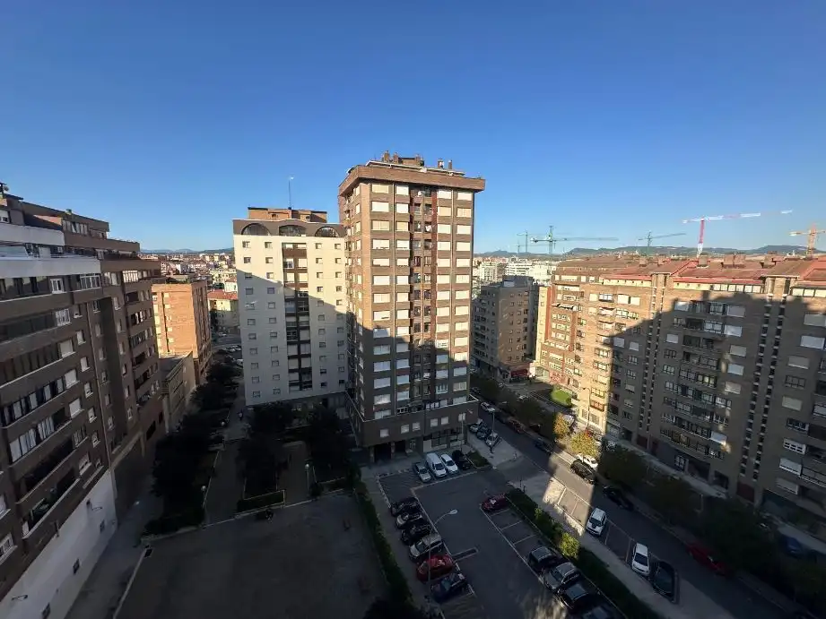 Exterior view of Flat for rent in  Pamplona / Iruña  with Heating, Parquet flooring and Terrace