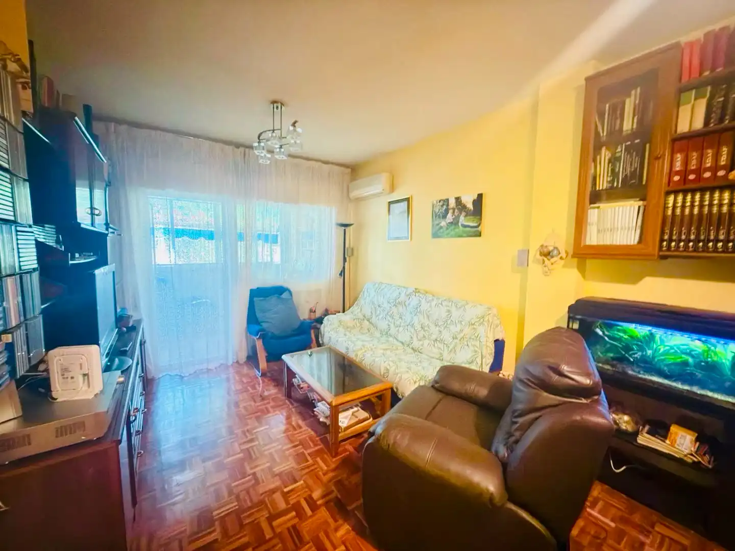 Sala de estar de Piso en venta en Móstoles con Aire acondicionado, Calefacción y Parquet