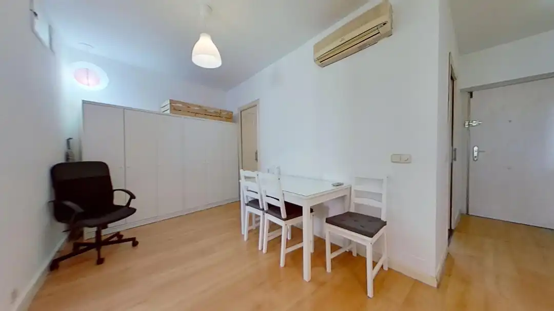 Dining room of Apartments for rent in Madrid  with Air Conditioner and Heating