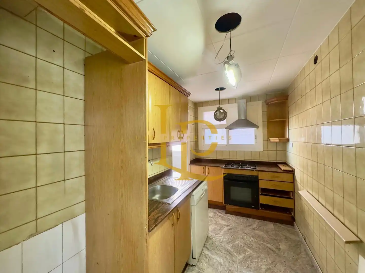 Cocina de Piso en venta en Terrassa con Terraza