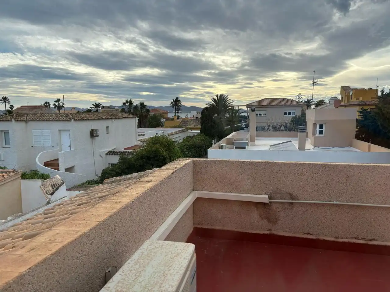Vista exterior de Casa o chalet en venta en La Manga del Mar Menor con Aire acondicionado, Calefacción y Jardín privado