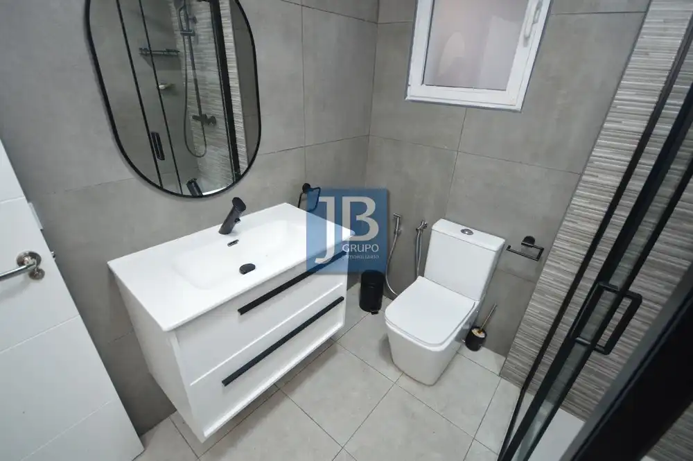 Bathroom of Flat for sale in Xàtiva  with Air Conditioner and Terrace
