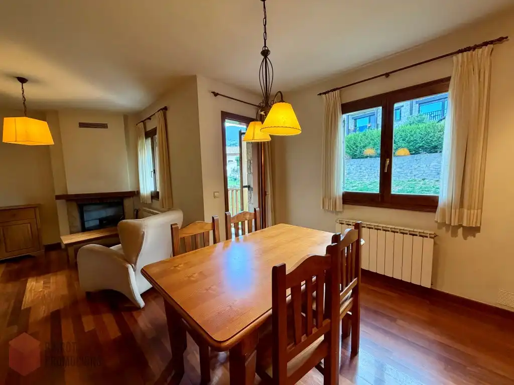 Duplex à louer à Lugar La Plana, imagen 2