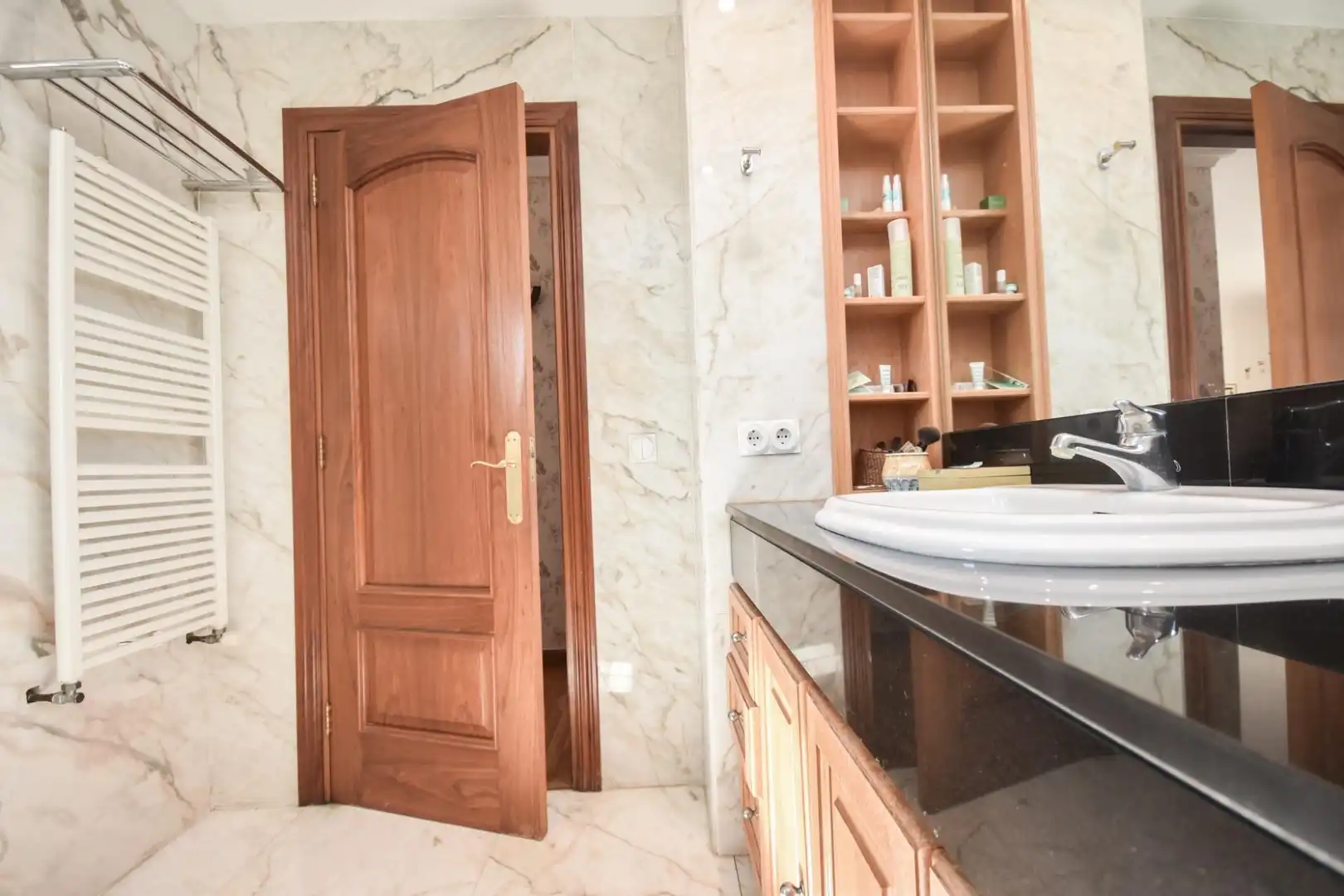 Bany de Casa o xalet en venda en Marratxí amb Aire condicionat, Calefacció i Jardí privat