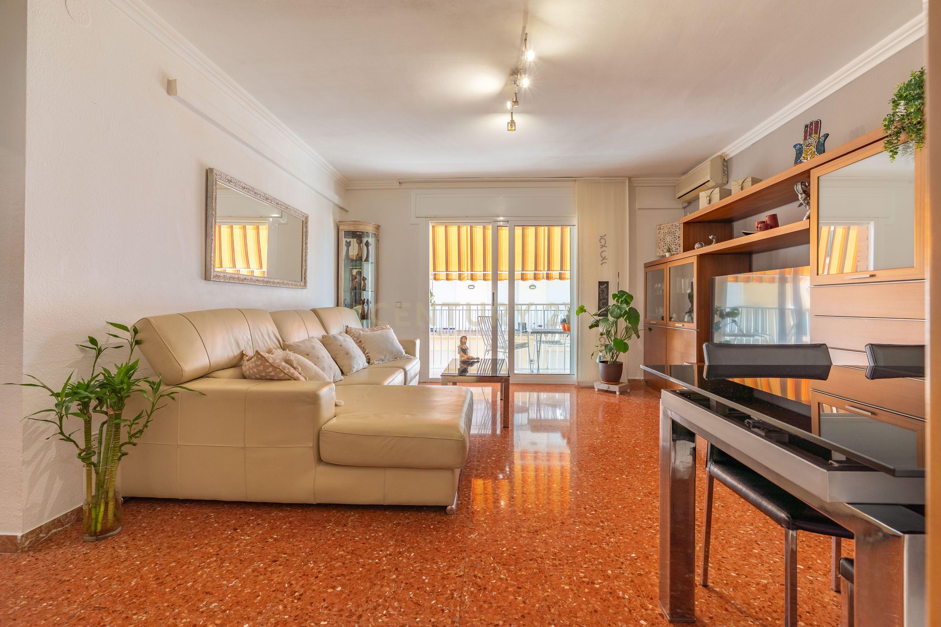 Living room of Apartment for sale in Torredembarra  with Air Conditioner and Storage room