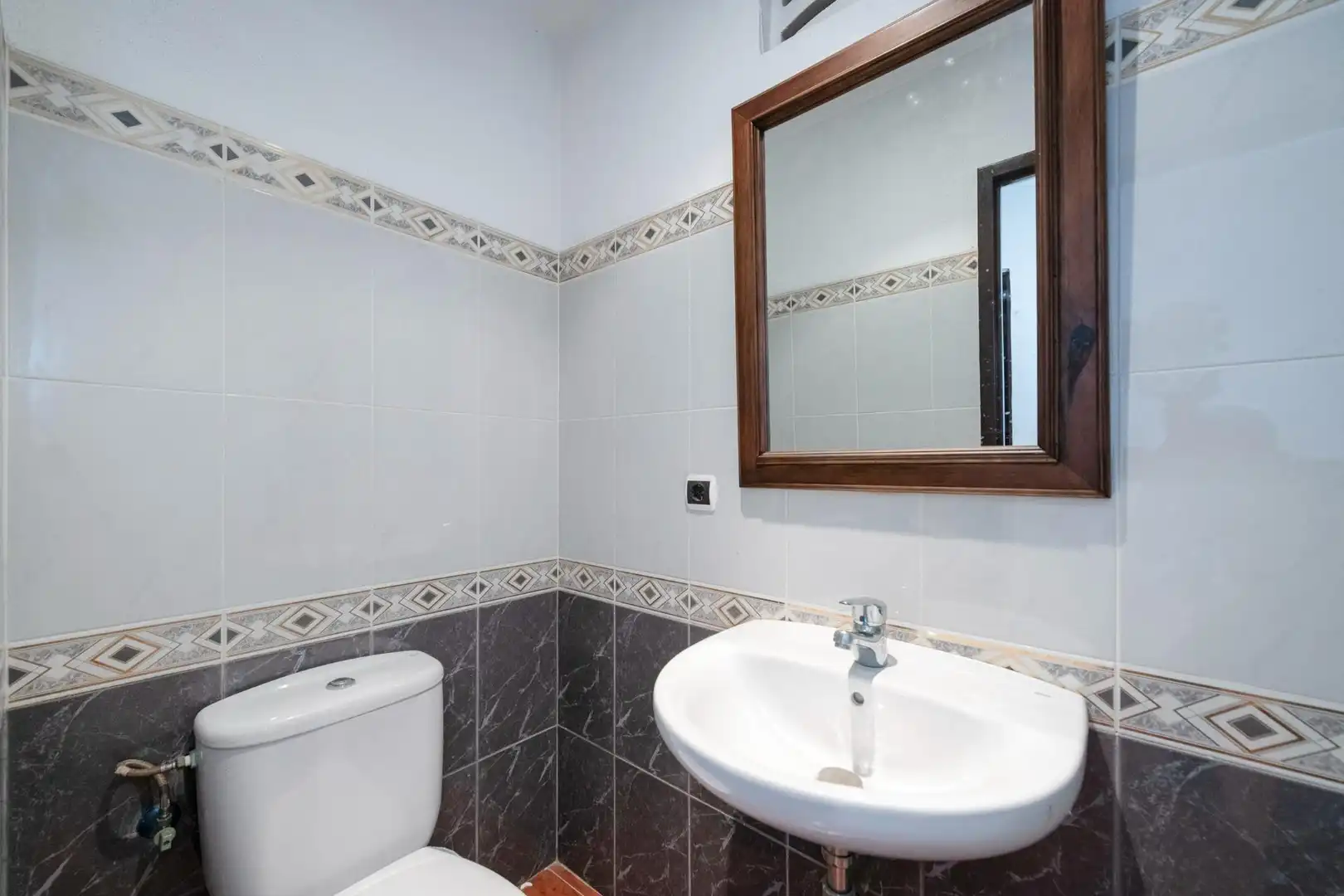 Bany de Casa o xalet en venda en Rincón de la Victoria amb Aire condicionat, Jardí privat i Terrassa