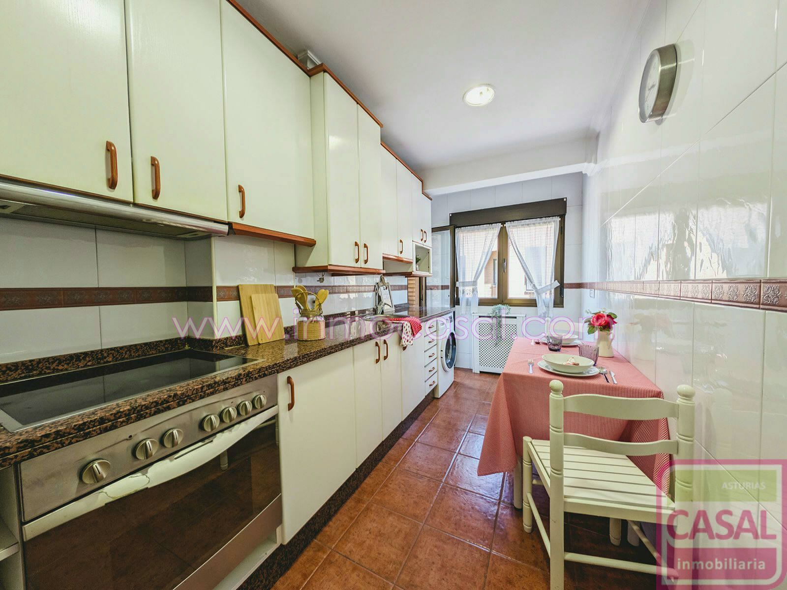 Pis en venda a ALEJANDRO CASONA, Argañosa