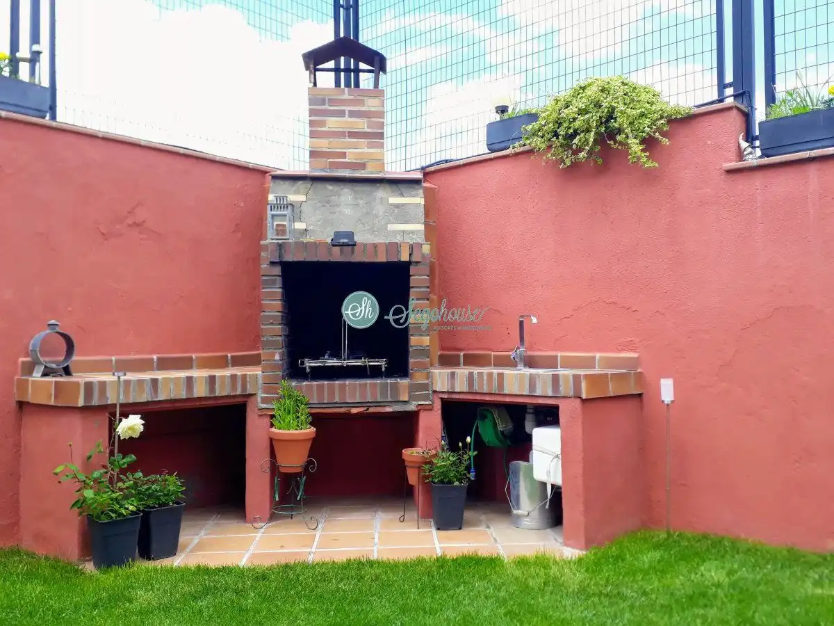 Jardín de Casa o chalet en venta en Los Huertos con Calefacción y Trastero