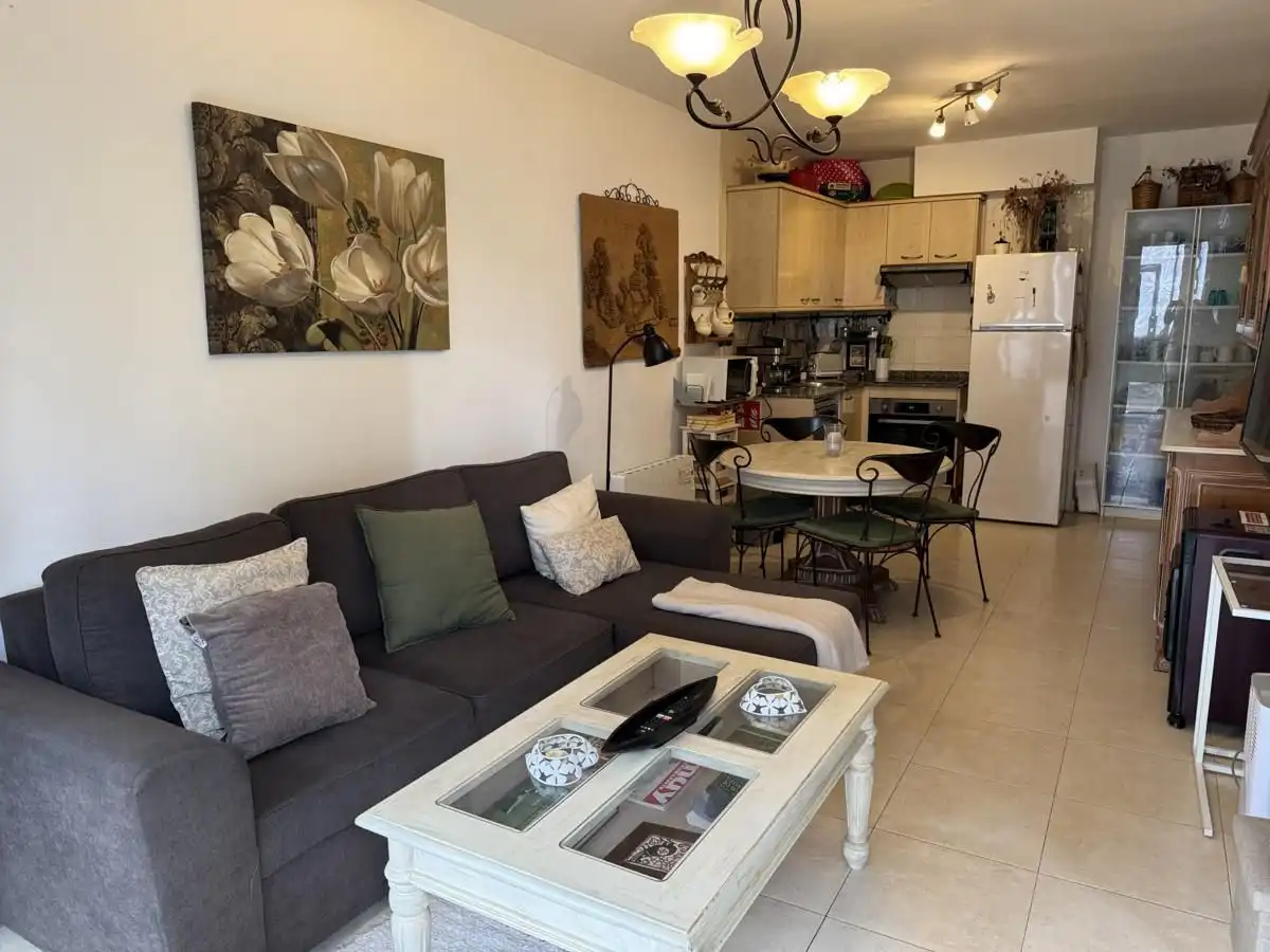 Sala de estar de Apartamento en venta en Llanes con Calefacción, Terraza y Trastero