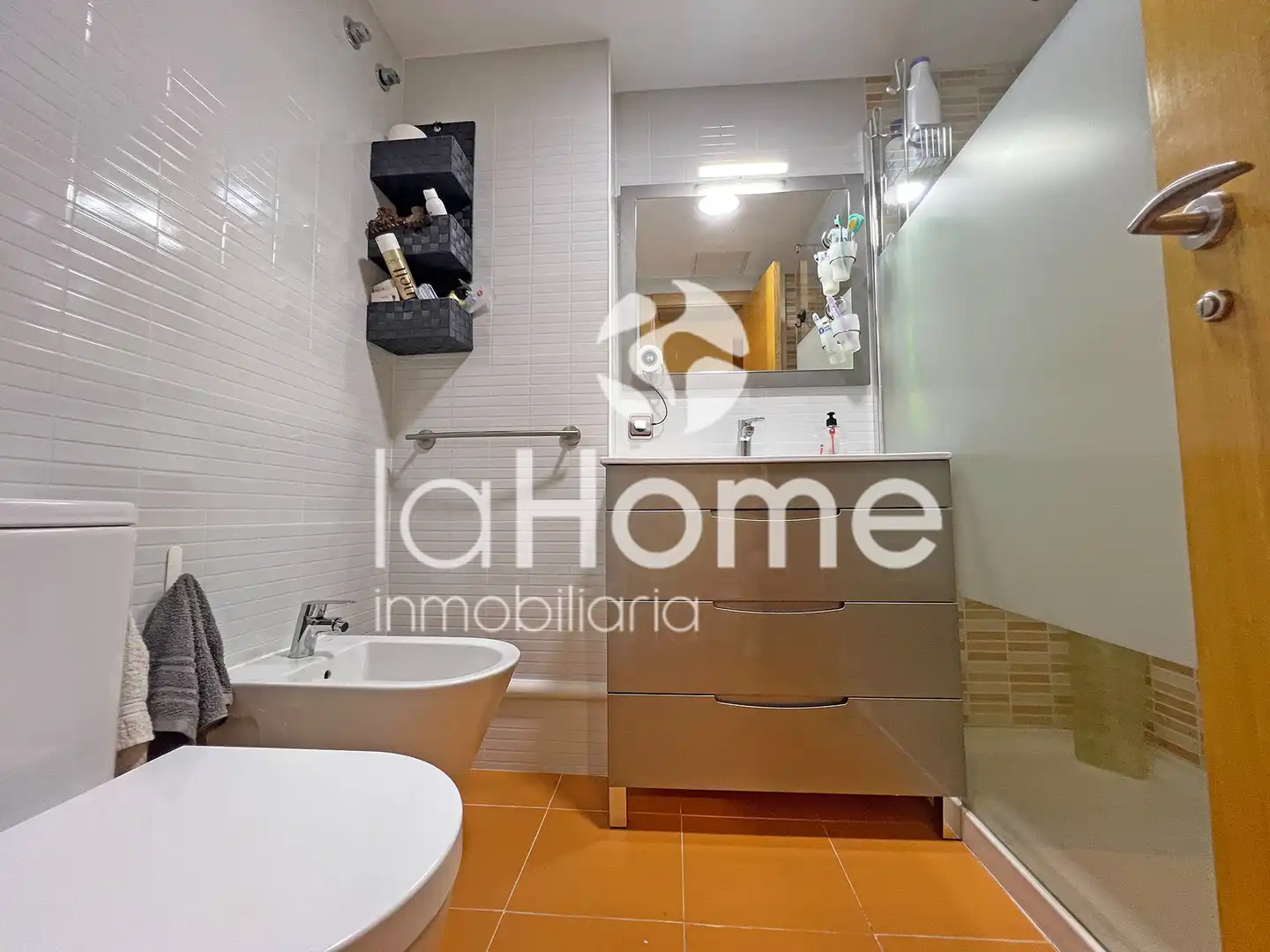 Badezimmer von Wohnung zum Verkauf in Mislata mit Klimaanlage, Heizung und Terrasse