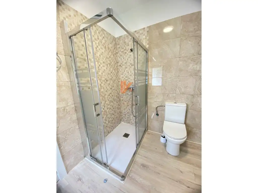 Bathroom of Houses for rent in Santiago de Compostela   with Private garden, Terrace and Furnished