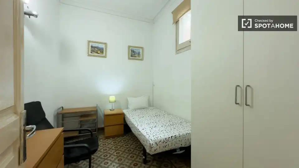 Flat with terrace to rent in Eixample, imagen 12