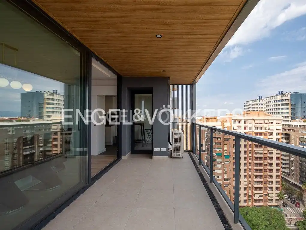 Terrasse von Wohnung zur Miete in Valencia mit Klimaanlage, Heizung und Parkett