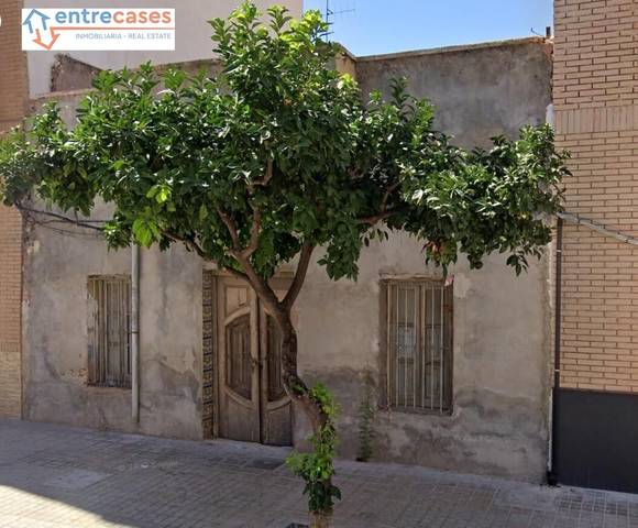 Terreno residencial en Venta en Avenida de Abril - 9 de Octubre