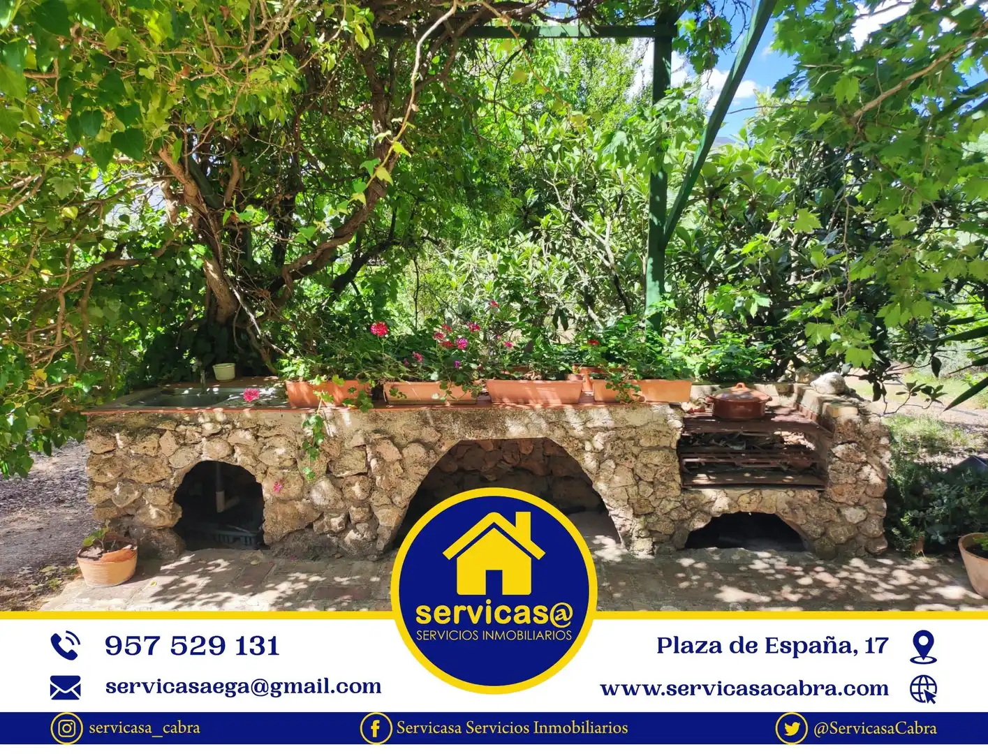 Jardí de Finca rústica en venda en Carcabuey