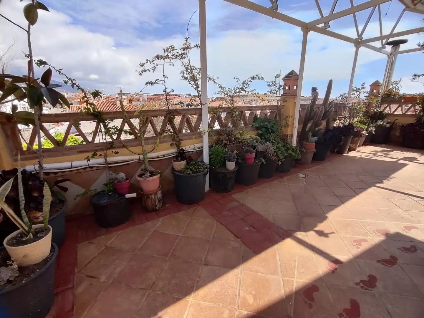 Casa adosada de alquiler en Los Rios