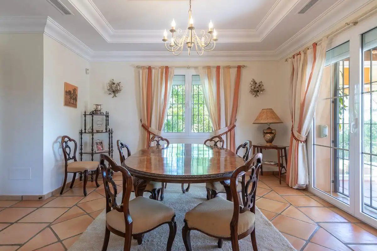 House with pool for sale in Elviria - Cabopino, imagen 4