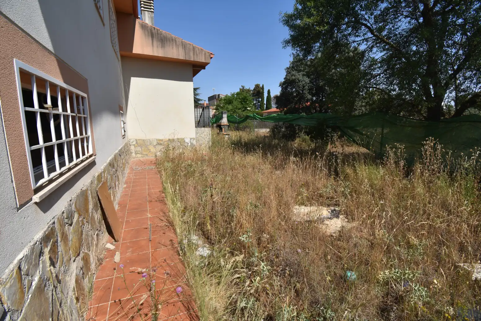 Haus oder Chalet zum Verkauf in Nuevo Baztán mit Heizung, Privatgarten und Abstellraum