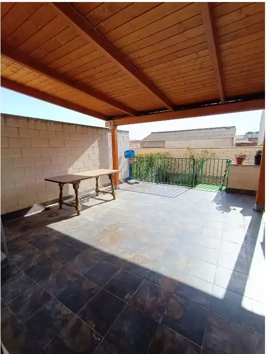Terraza de Casa adosada en venta en Alfajarín con Calefacción