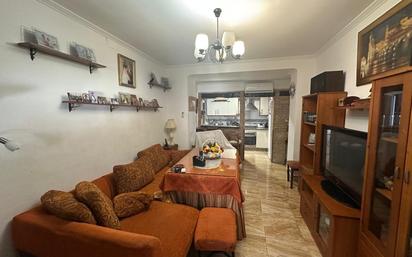 Living room of House or chalet for sale in  Córdoba Capital  with Air Conditioner, Heating and Storage room