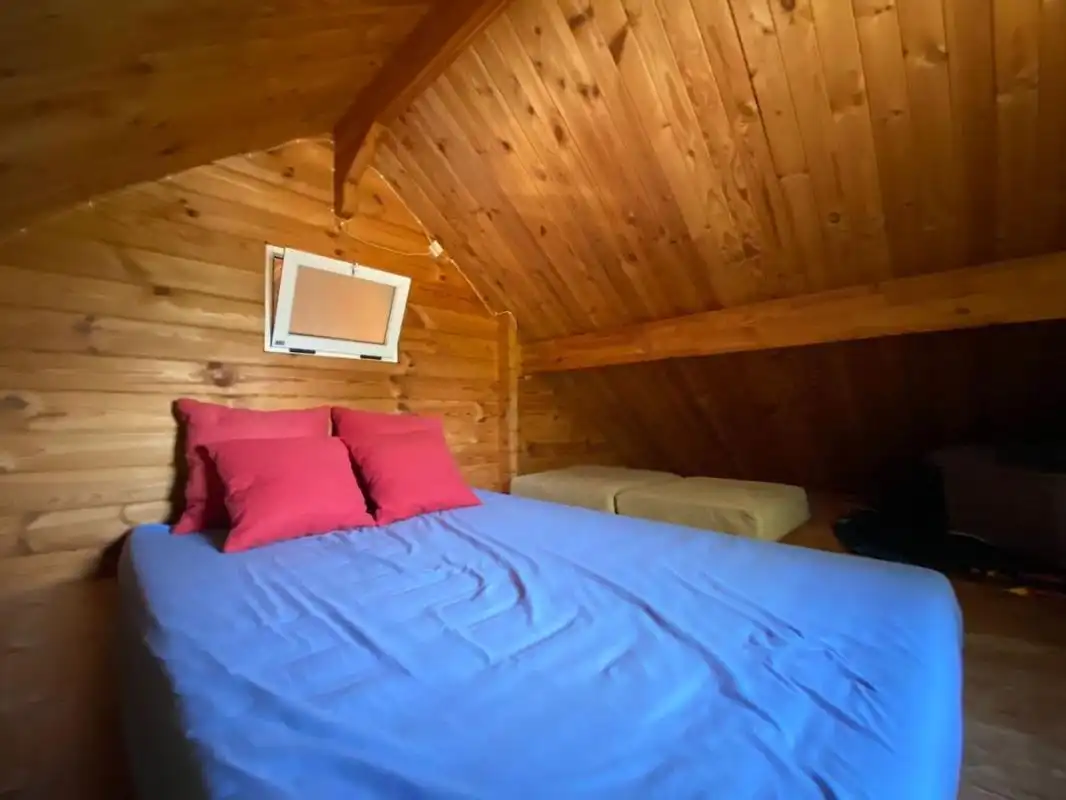 Bedroom of Houses for sale in Chella  with Heating