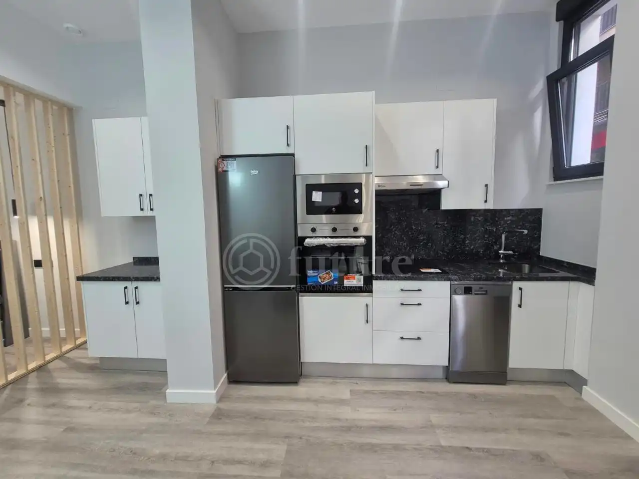 Cuina de Apartament en venda en Salamanca amb Aire condicionat, Calefacció i Moblat