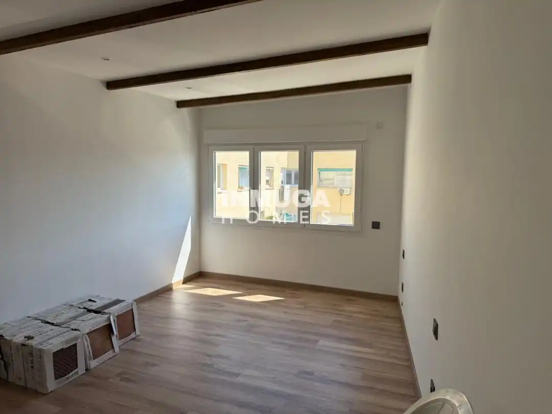 Bedroom of Flat for sale in Madrid  with Air Conditioner, Heating and Terrace
