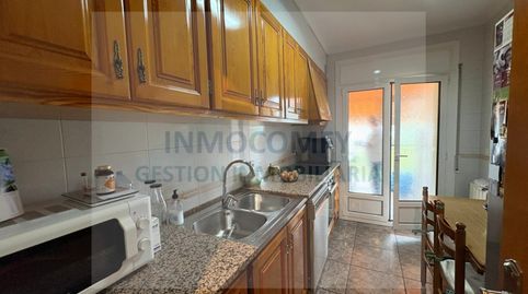 Foto 5 de Piso en venta en Calle Pere Caimo, La Bisbal d'Empordà, Girona