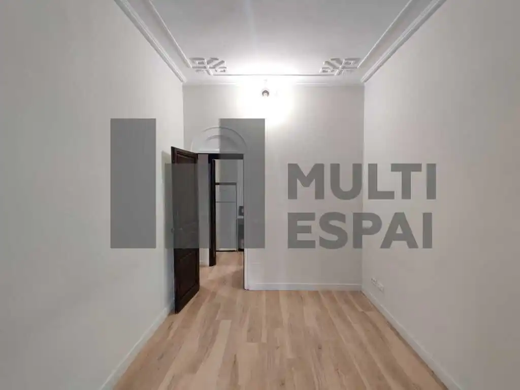 Office space with lift to rent in Carrer de Balmes, imagen 22