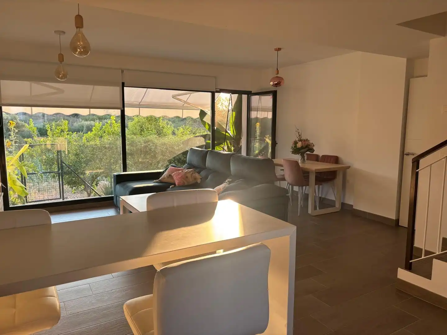 Sala de estar de Casa adosada en venta en Alhaurín de la Torre con Aire acondicionado, Terraza y Trastero