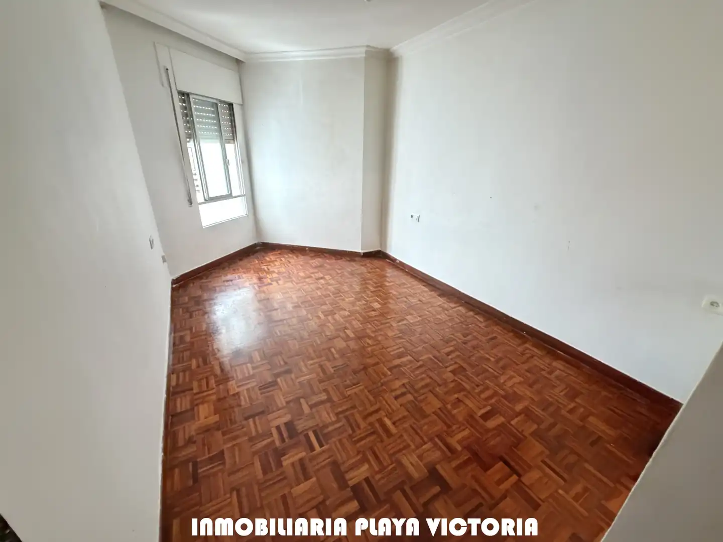 Piso en venta en Cádiz con Terraza