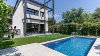 Swimming pool of House or chalet for sale in Sant Cugat del Vallès  with Air Conditioner, Terrace and Swimming Pool