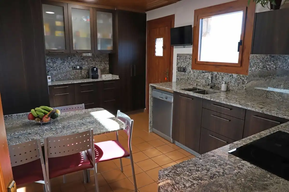 Kitchen of Houses for sale in Vilallonga de Ter  with Heating, Private garden and Terrace
