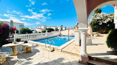 Photo 4 of House or chalet to rent in Cap Ras - Creus - Falconera, Empuriabrava