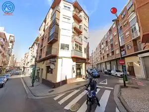 Exterior view of Flat for rent in Zaragoza  with Heating, Furnished and Oven