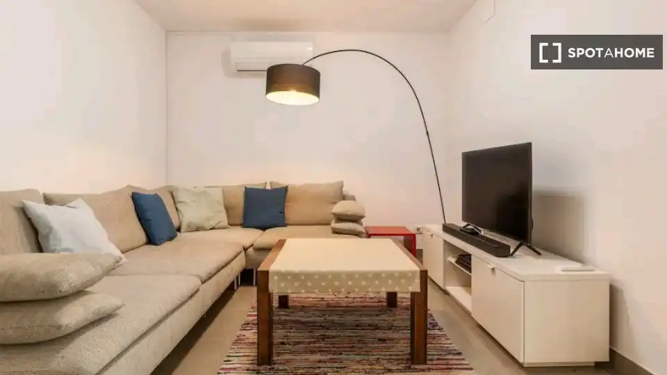 Sala d'estar de Pis de lloguer en Vallromanes amb Aire condicionat, Calefacció i Moblat