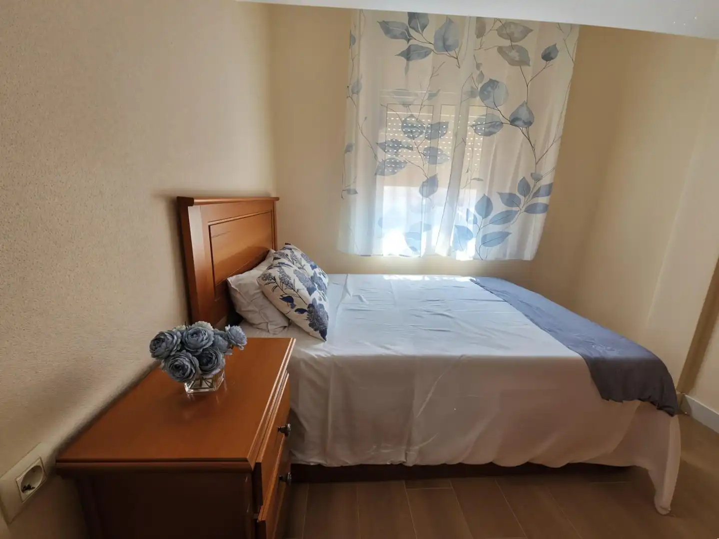 Bedroom of Flat for rent in Plasencia  with Furnished and Balcony