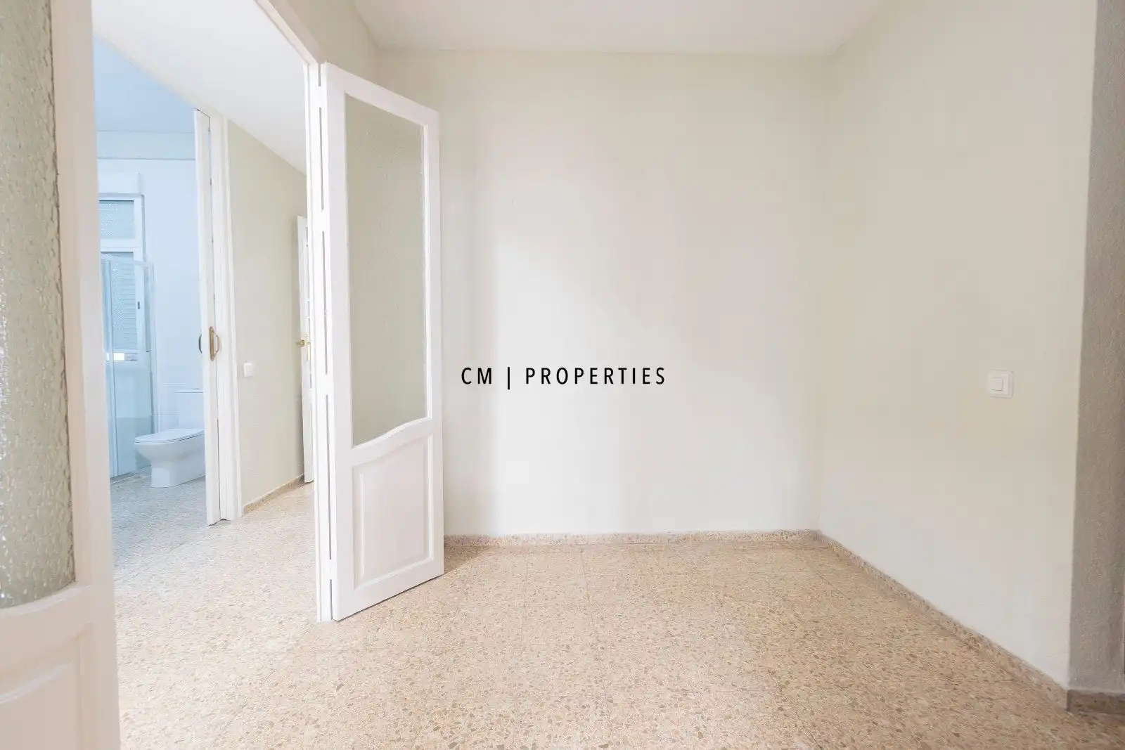 Flat with lift to rent in Marti, imagen 4